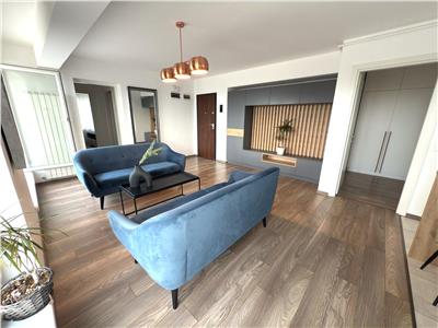 Penthouse 3 camere, 2 bai, cu Parcare si Boxa, zona Coresi
